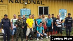 Cubanos detenidos en Honduras.