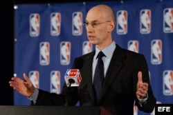 El comisionado de la NBA, Adam Silver.