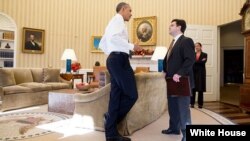 El presidente Obama con Ricardo Zúñiga, uno de sus asesores para los asuntos con Cuba.